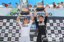 Sally Fitzgibbons (AUS) and Matt Banting (AUS) the 2012 Australian Open Of Surfing winners. &Acirc;&copy; ASP/Dunbar
