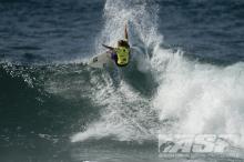 Coco Ho (HAW) on her way to her first Quarterfinal appearance of 2012. PIC: ASP Robertson.
